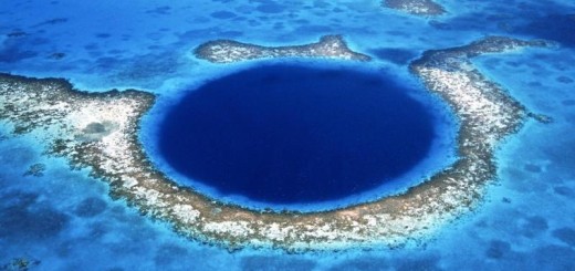 The Giant Blue Hole-Belize